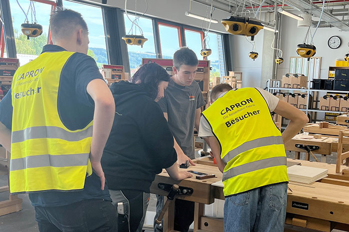 Schüler bei Capron