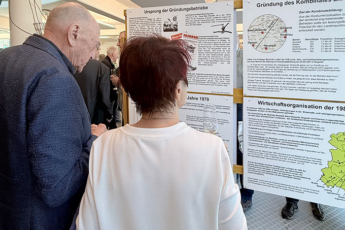 Besichtigung der Ausstellung