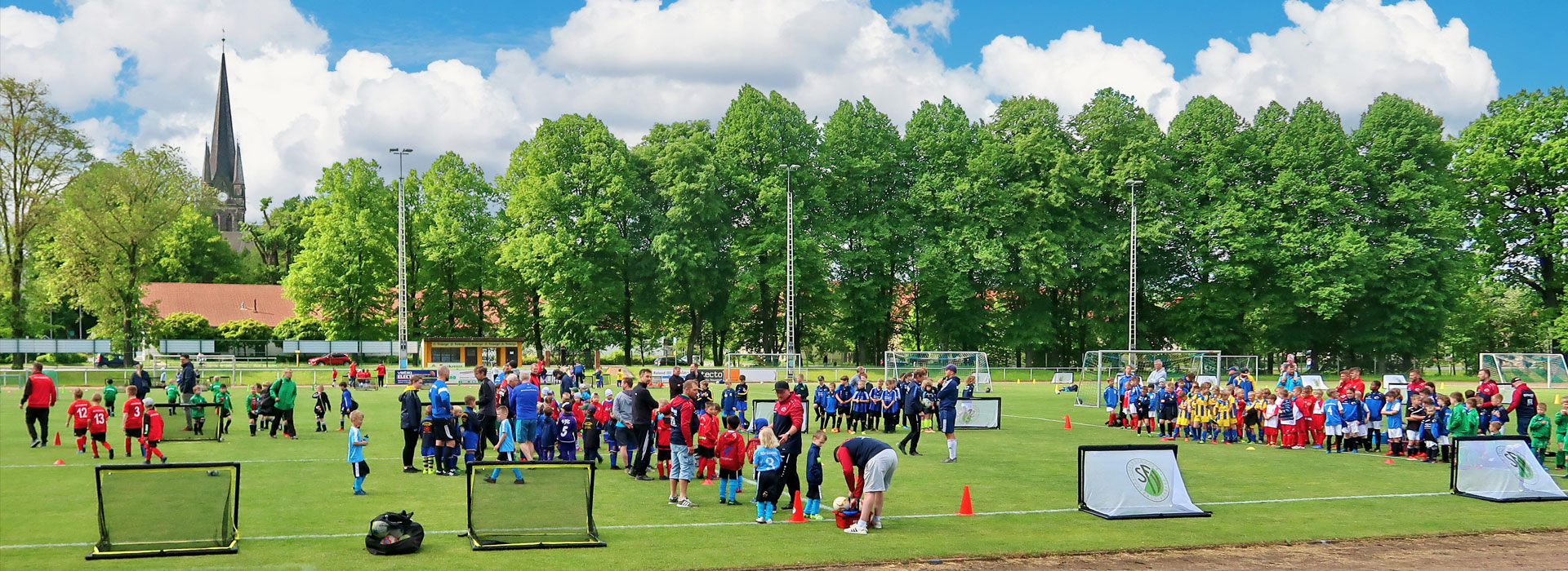 Fußball im Volksbank Stadion